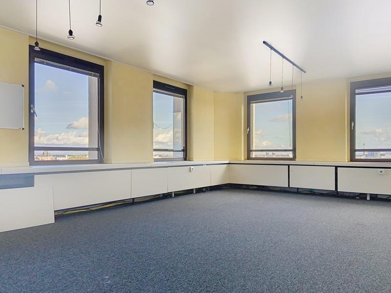 Local commercial - 257 m² - 3 pièces