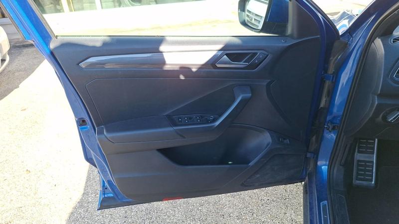 Volkswagen t-Roc 2.0 Tsi 190 4Motion Dsg7 R-Line