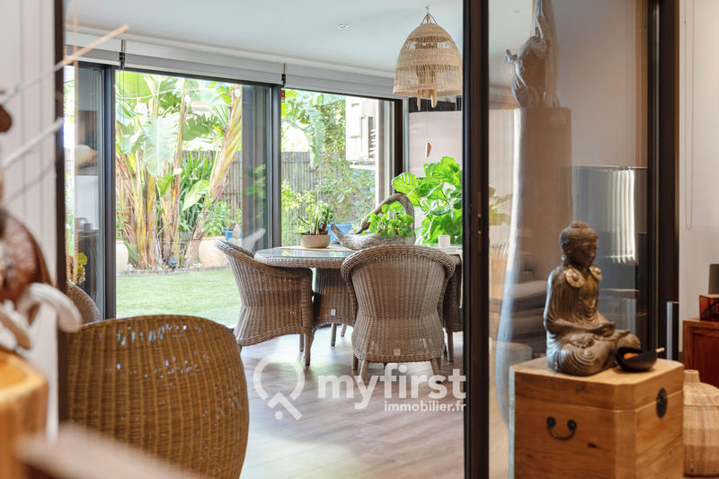 Appartement - 204 m² - 6 pièces