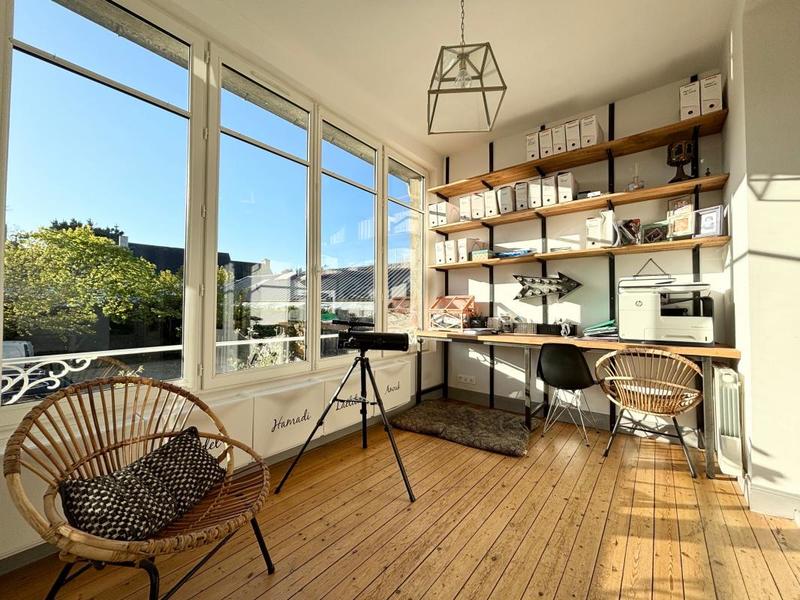 Maison de maîtres - 330 m² - 9 pièces