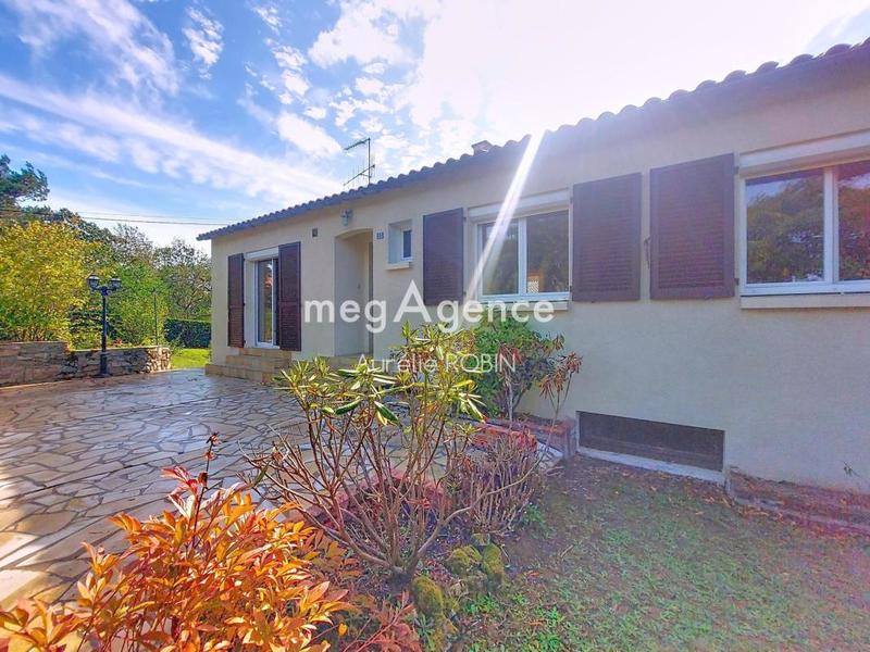 Maison - 89 m² - 5 pièces