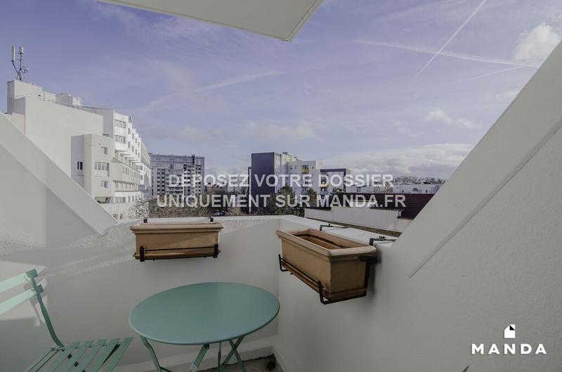 Chambre - 9 m² - 5 pièces