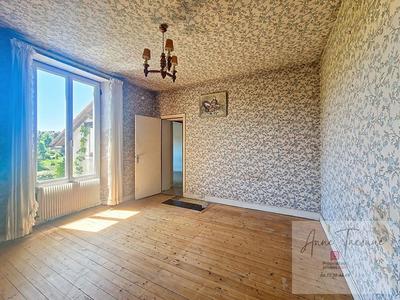 Maison - 153 m² - 10 pièces