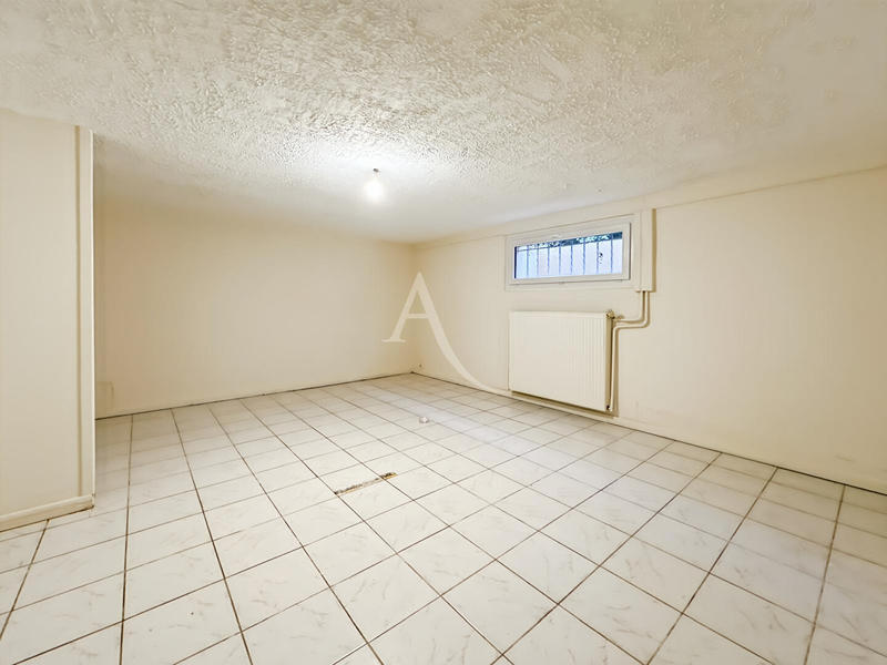 Maison - 147 m² - 6 pièces