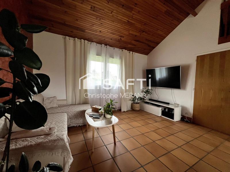 Maison - 149 m² - 8 pièces