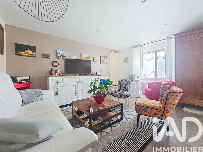 Maison - 148 m² - 9 pièces