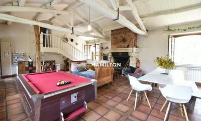 Moulin - 249 m² - 11 pièces