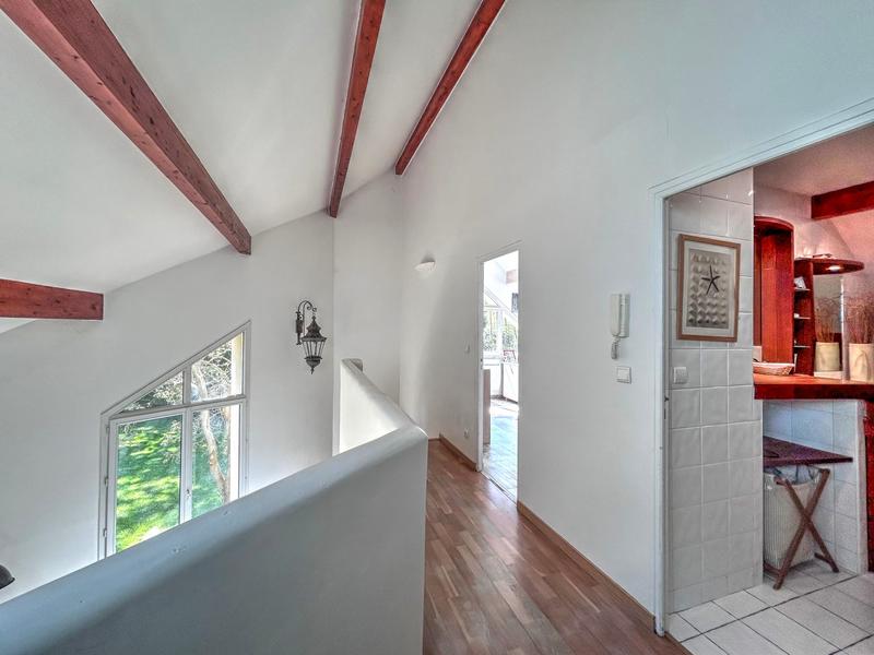 Maison ancienne - 216 m² - 8 pièces