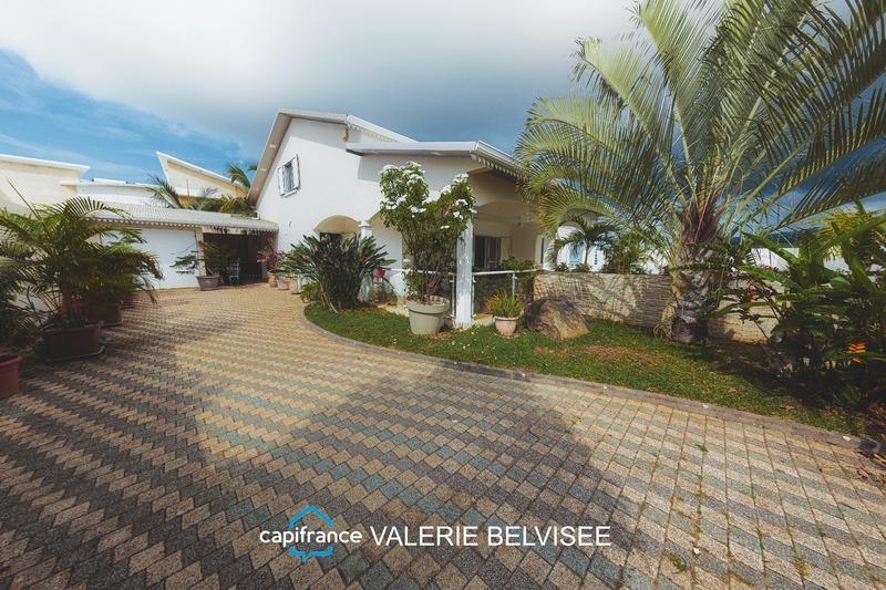 Maison - 152 m² - 5 pièces