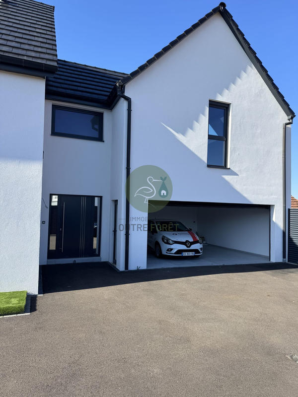 Maison contemporaine - 159 m² - 5 pièces