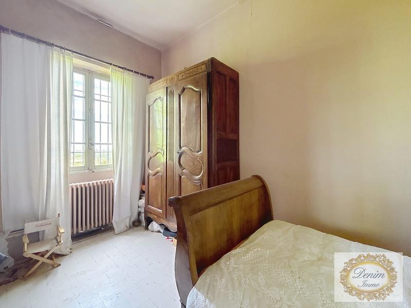 Maison - 500 m² - 11 pièces