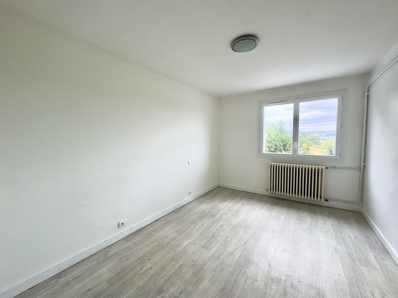 Appartement - 106 m² - 5 pièces