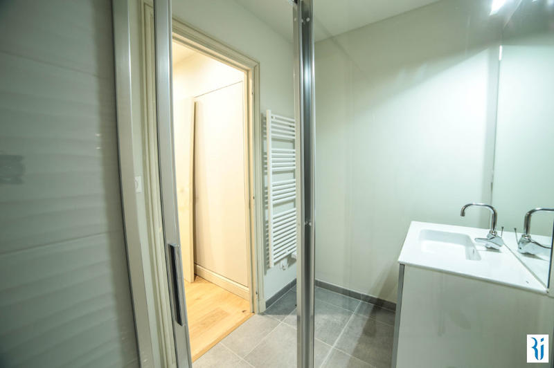 Appartement - 77 m² - 3 pièces