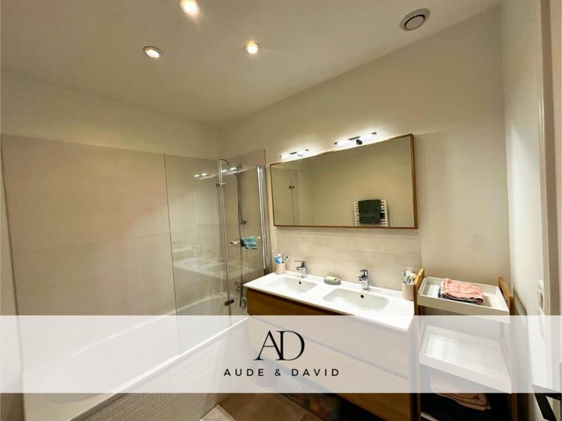 Maison - 195 m² - 6 pièces