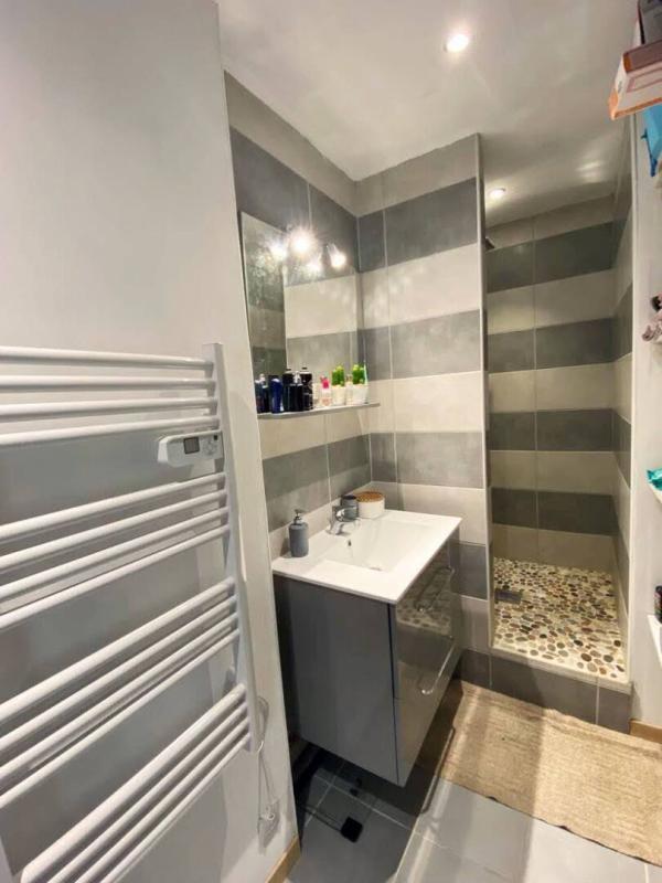 Maison - 150 m² - 8 pièces