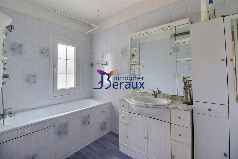 Maison - 109 m² - 6 pièces