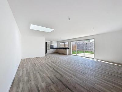 Maison - 142 m² - 6 pièces