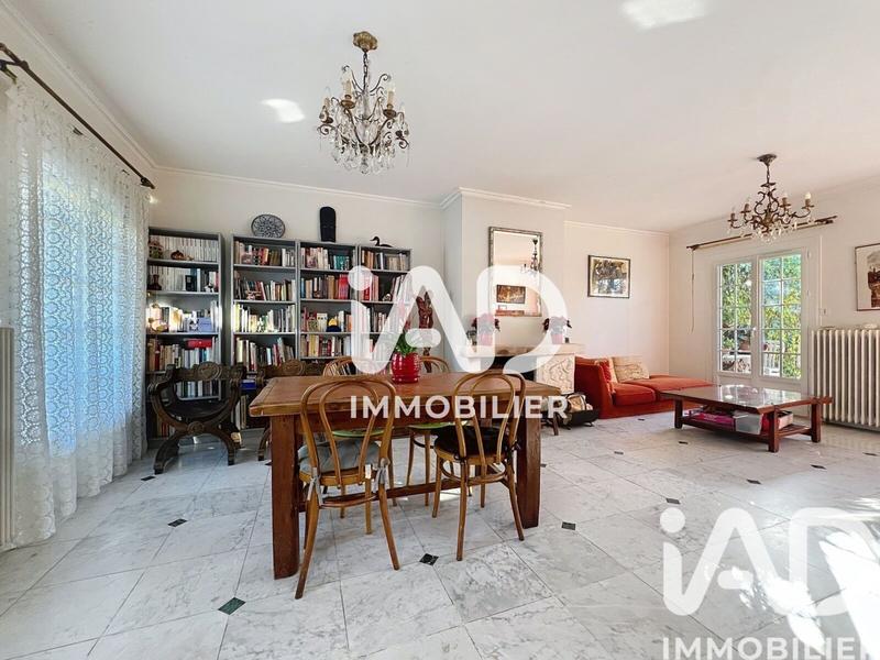 Maison - 160 m² - 7 pièces