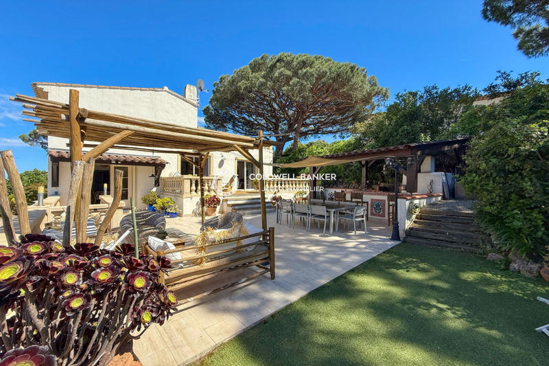 Villa - 206 m² - 6 pièces