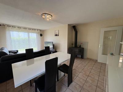 Maison - 97 m² - 5 pièces