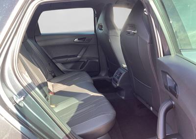 Cupra Leon Sportstourer Vz 245 Hybride Rechargeable / Jantes 19" Volant Supersport Caméra de Recul Keyless Pack Xl