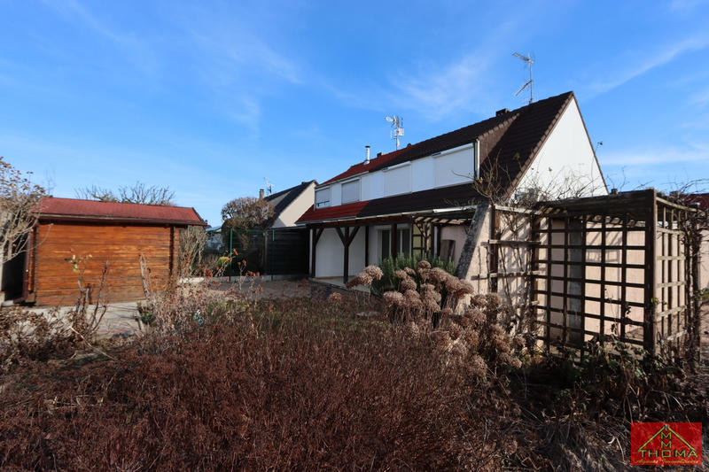 Maison - 82 m² - 5 pièces