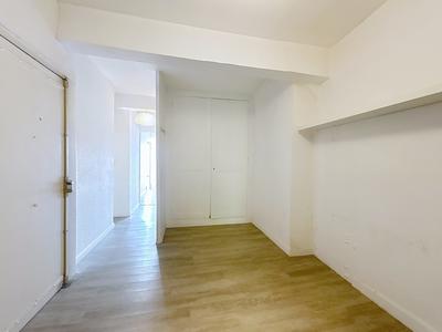 Appartement - 67 m² - 2 pièces