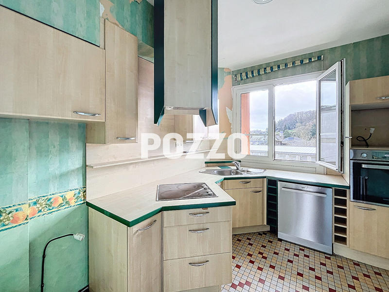 Appartement - 121 m² - 5 pièces