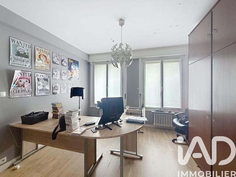 Maison - 291 m² - 12 pièces