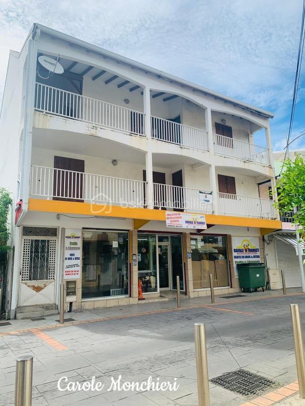 Immeuble - 300 m² - 9 pièces