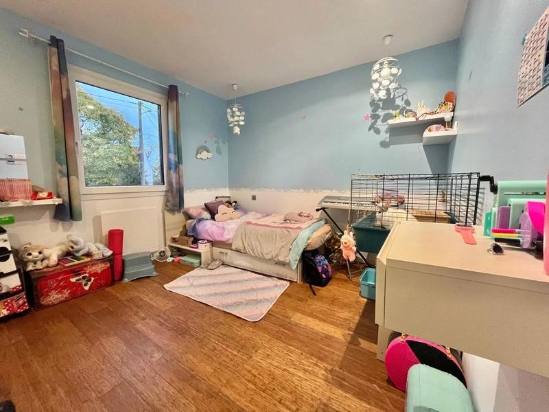 Maison - 145 m² - 6 pièces