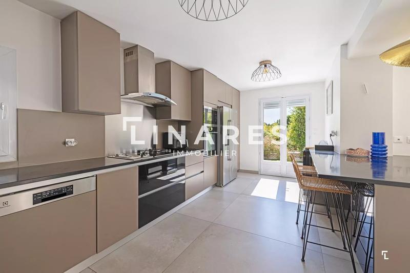 Villa - 156 m² - 5 pièces