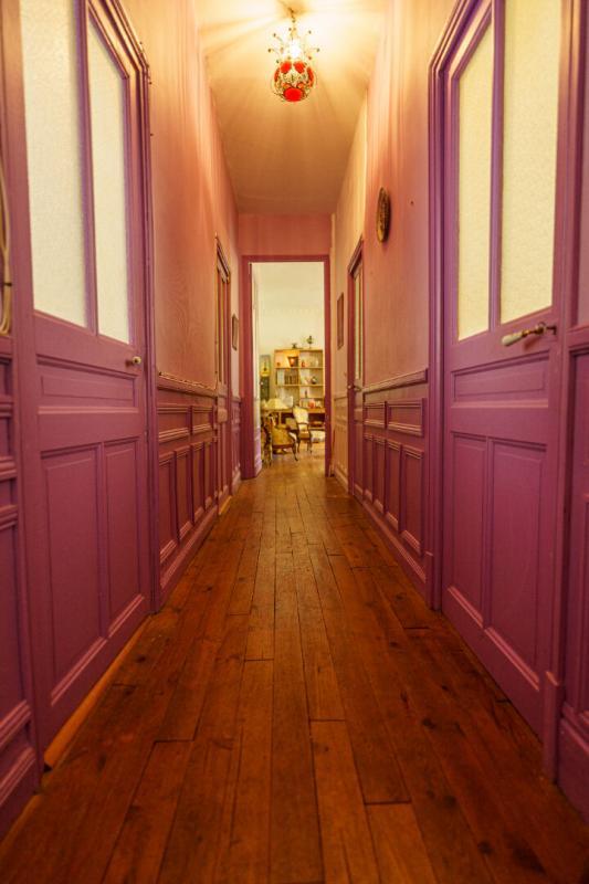 Maison - 246 m² - 10 pièces