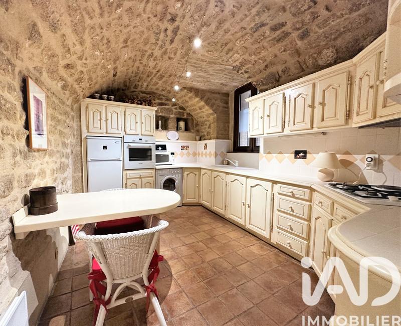 Maison - 184 m² - 5 pièces