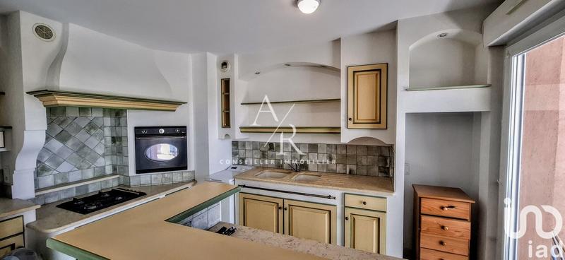 Appartement - 85 m² - 3 pièces