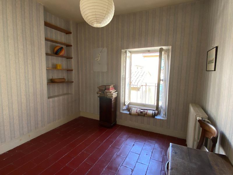 Maison - 600 m² - 18 pièces