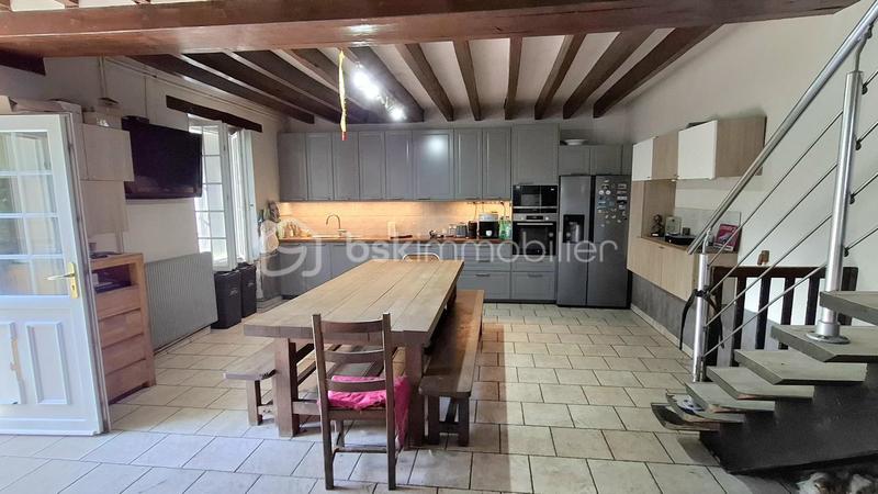 Longère - 220 m² - 8 pièces