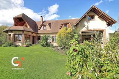 Maison - 195 m² - 7 pièces