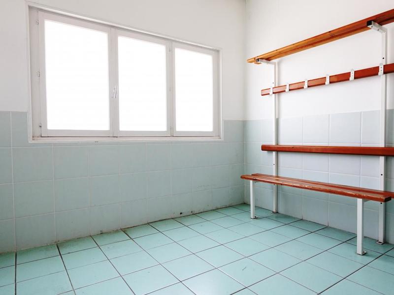 Local d'activité / Entrepôt - 460 m² - 4 pièces