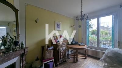 Maison - 95 m² - 4 pièces