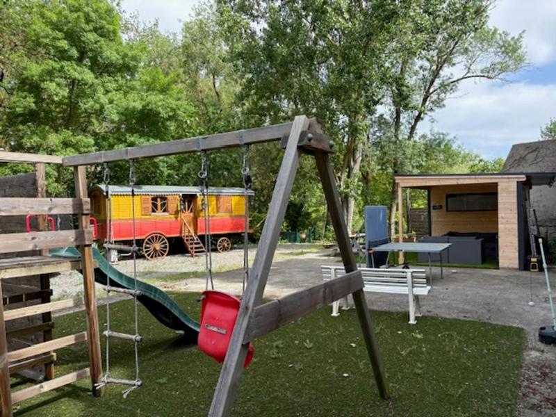 Moulin - 590 m² - 15 pièces