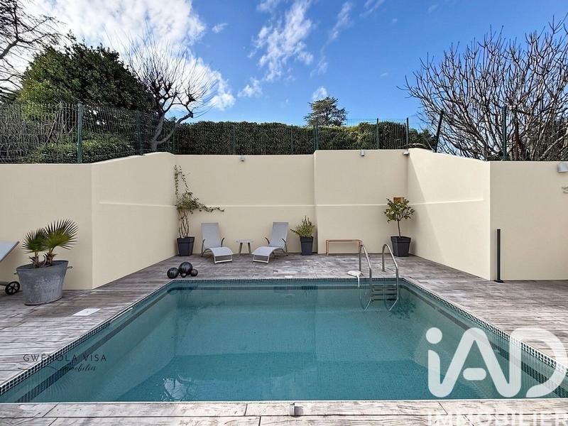 Maison - 135 m² - 5 pièces