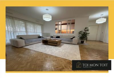 Appartement - 94 m² - 5 pièces