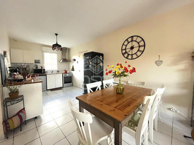 Maison - 84 m² - 5 pièces