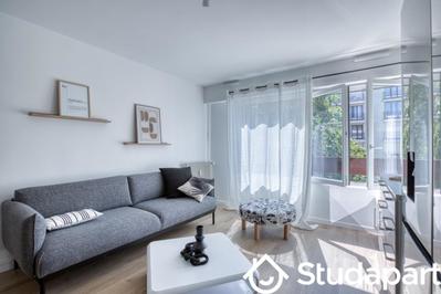 Chambre - 55 m² - 1 pièce