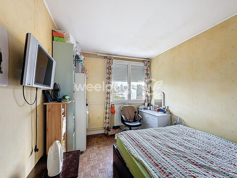 Maison - 107 m² - 7 pièces