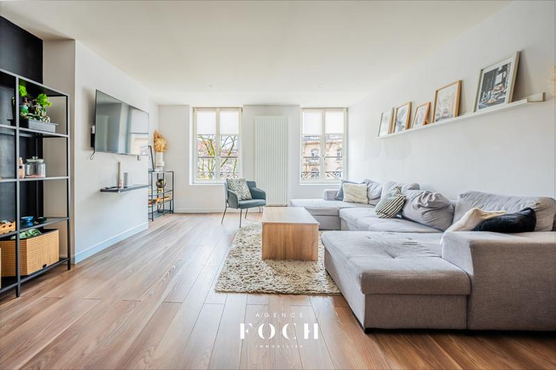 Appartement - 87 m² - 4 pièces