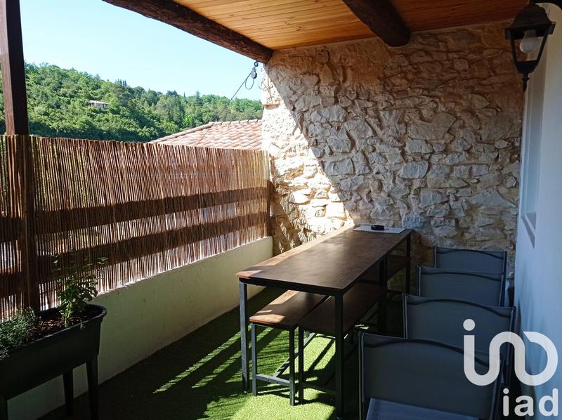 Appartement - 95 m² - 3 pièces