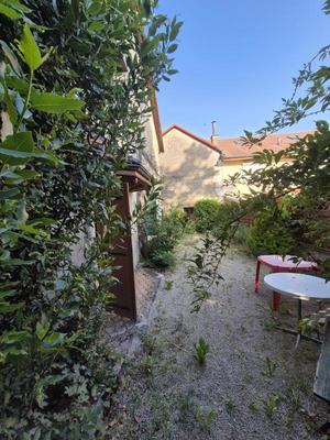 Maison - 110 m² - 4 pièces