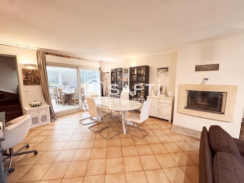 Maison - 125 m² - 7 pièces